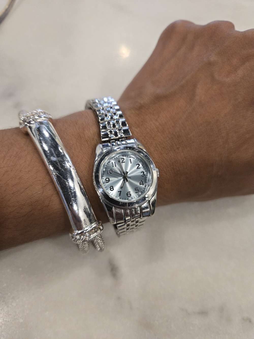 Downtown Girl Aesthetic FMD Silver Tone Stretch Watch & Bracelet Jewelry Bundle